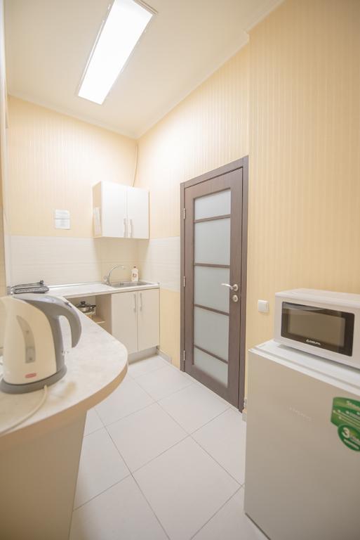 Studio Ember At Maidan Konstytutsii Kharkov Luaran gambar